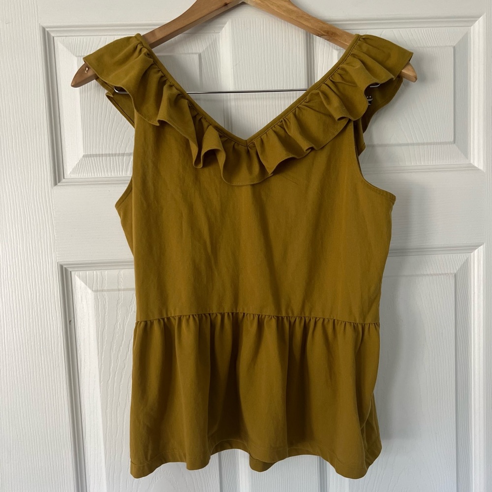 Ann Taylor Pintucked Ruffle Shell Top In Amber Green - S - Picture 9 of 11